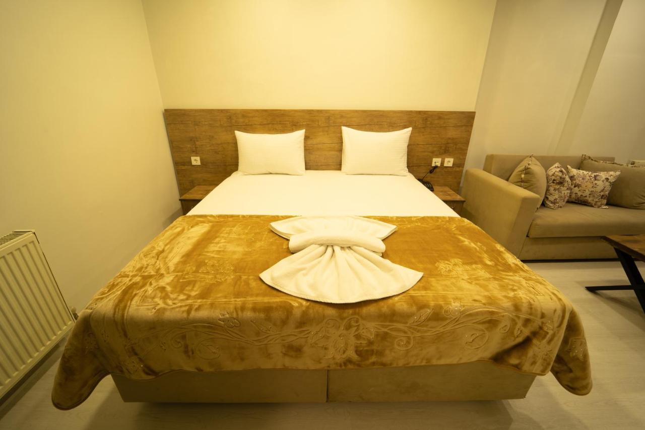 Zin Hotel อิสตันบูล ภายนอก รูปภาพ