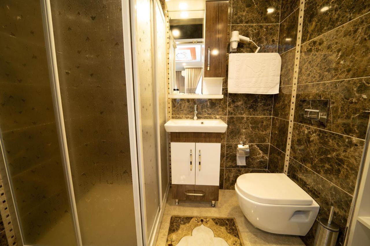 Zin Hotel อิสตันบูล ภายนอก รูปภาพ